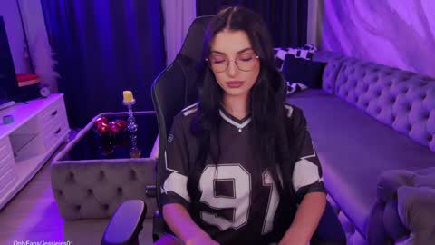 Snapshot of mmmaaa1234 chatting on 15, 11, 2025 Jessie online show from 15, 11, 2025