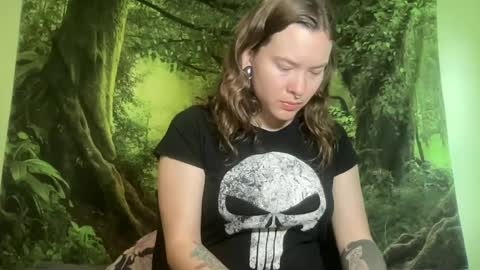 Snapshot of mo0n_goddess chatting on 2, 7, 2026 Misty online show from 2, 7, 2026