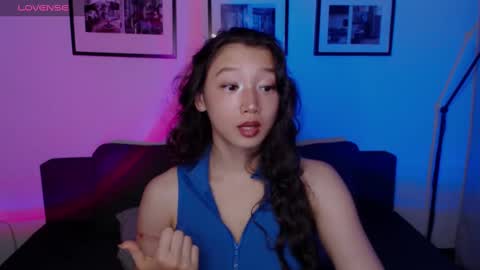 Snapshot of moana_blu chatting on 18, 1, 2025 moana online show from 18, 1, 2025