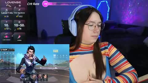 Snapshot of moaning___lisa chatting on 9, 1, 2025 to support follow the fanclub online show from 9, 1, 2025