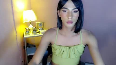 Snapshot of mocha_locca chatting on 7, 1, 2025 Mocha Locca online show from 7, 1, 2025