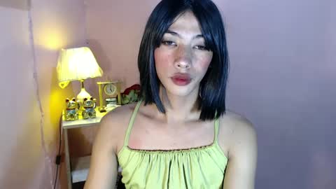 Snapshot of mocha_locca chatting on 5, 2, 2025 Mocha Locca online show from 5, 2, 2025