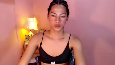 Snapshot of mocha_locca chatting on 17, 2, 2025 Mocha Locca online show from 17, 2, 2025