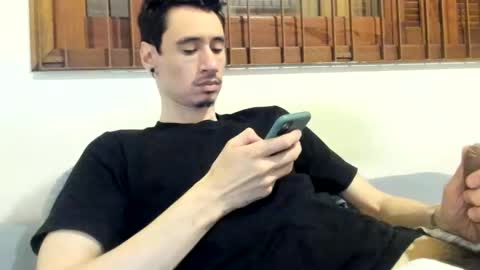 Snapshot of moderdelier chatting on 19, 12, 2024 DigBreed online show from 19, 12, 2024