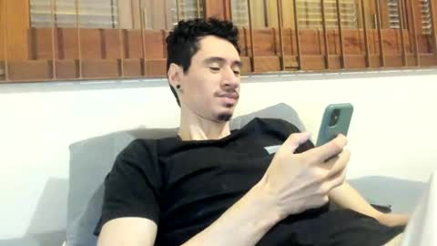 Snapshot of moderdelier chatting on 29, 12, 2024 DigBreed online show from 29, 12, 2024