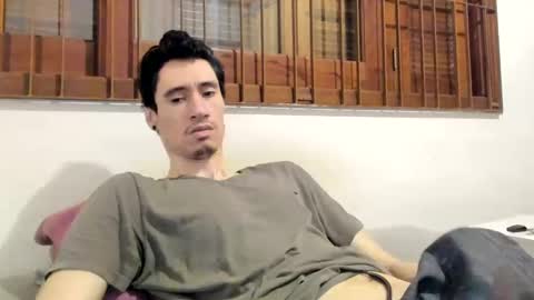 Snapshot of moderdelier chatting on 30, 1, 2025 DigBreed online show from 30, 1, 2025