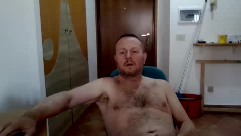 Snapshot of modesto1969 chatting on 5, 10, 2025 modesto1969 online show from 5, 10, 2025