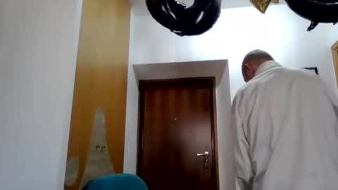 Snapshot of modesto1969 chatting on 16, 10, 2025 modesto1969 online show from 16, 10, 2025