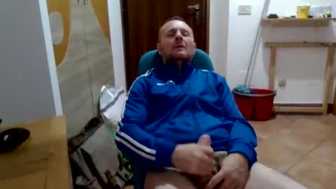 Snapshot of modesto1969 chatting on 29, 10, 2025 modesto1969 online show from 29, 10, 2025