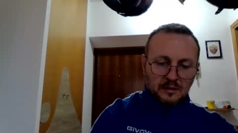 Snapshot of modesto1969 chatting on 18, 11, 2025 modesto1969 online show from 18, 11, 2025