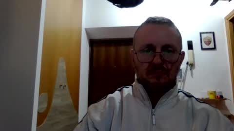 Snapshot of modesto1969 chatting on 3, 12, 2025 modesto1969 online show from 3, 12, 2025