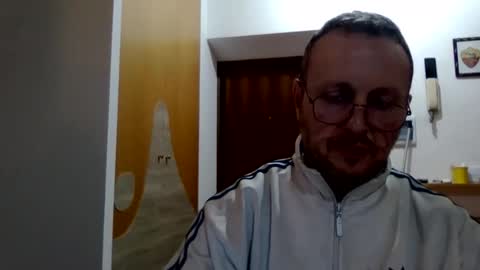 Snapshot of modesto1969 chatting on 19, 12, 2025 modesto1969 online show from 19, 12, 2025