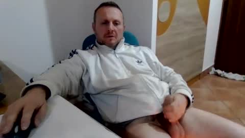 Snapshot of modesto1969 chatting on 20, 12, 2025 modesto1969 online show from 20, 12, 2025