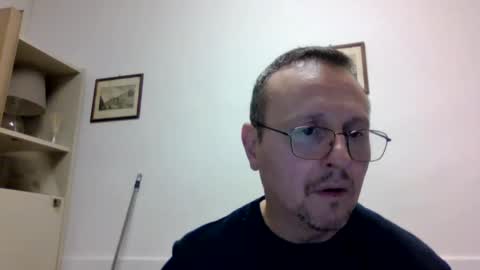 Snapshot of modesto1969 chatting on 22, 12, 2025 modesto1969 online show from 22, 12, 2025