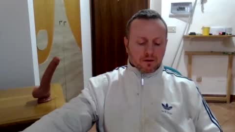 Snapshot of modesto1969 chatting on 9, 2, 2026 modesto1969 online show from 9, 2, 2026