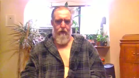 moeblick online show from 22, 1, 2025