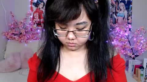 Molly online show from 11, 4, 2026