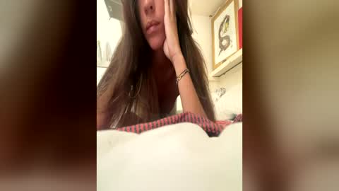 Snapshot of mohakama chatting on 18, 6, 2026 mohakama online show from 18, 6, 2026