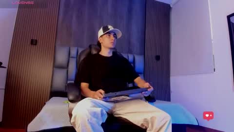 Snapshot of mohamed_malik chatting on 17, 5, 2026 mohamed_malik online show from 17, 5, 2026