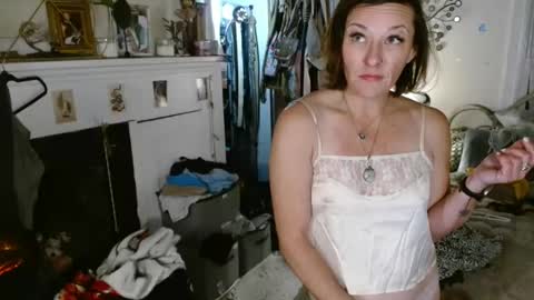 MoistKnickerChick online show from 2, 12, 2024