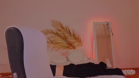 Molly online show from 9, 12, 2024