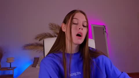 Molly online show from 22, 12, 2024