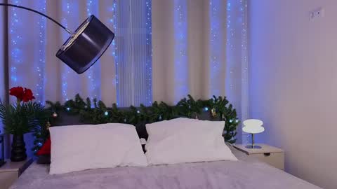 Molly online show from 25, 12, 2024