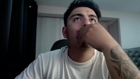 molimoli08 online show from 13, 4, 2026