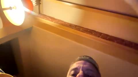 Snapshot of molitsrymale69 chatting on 19, 6, 2026 molitsrymale69 online show from 19, 6, 2026