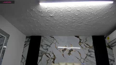 Snapshot of molliebue1 chatting on 14, 1, 2026 Hey Guys Im Mollie online show from 14, 1, 2026