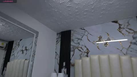 Snapshot of molliebue1 chatting on 1, 3, 2026 Hey Guys Im Mollie online show from 1, 3, 2026