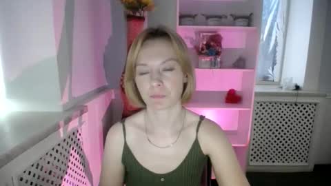 Snapshot of mollilove chatting on 23, 5, 2026 mollilove online show from 23, 5, 2026