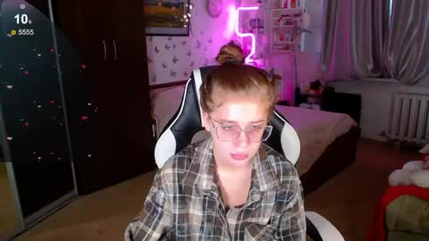 Snapshot of molly_barbie chatting on 29, 4, 2026 Molly Prvt is open online show from 29, 4, 2026
