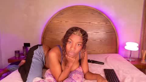 Snapshot of molly_jackson chatting on 16, 5, 2026 Molly Jackson online show from 16, 5, 2026