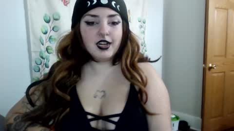 molly_moonxxx online show from 26, 11, 2025
