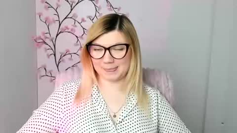 Snapshot of molly_moree chatting on 23, 2, 2026 Molly online show from 23, 2, 2026