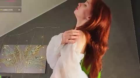 Snapshot of molly_rougge chatting on 14, 7, 2026 Molly online show from 14, 7, 2026