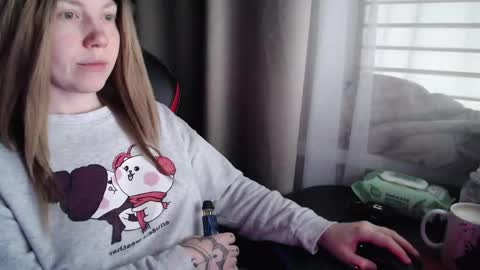 I have new photos come and see with love Molly online show from 23, 11, 2025