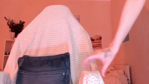 Molly online show from 24, 2, 2026