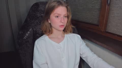 Snapshot of mollydangerous chatting on 26, 10, 2025 Taisha online show from 26, 10, 2025