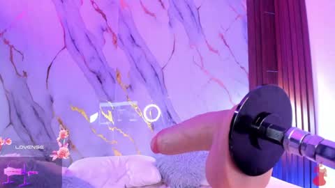 New girl Emily Valentina  Michelle online show from 11, 4, 2026