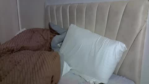 mollyn online show from 19, 4, 2026