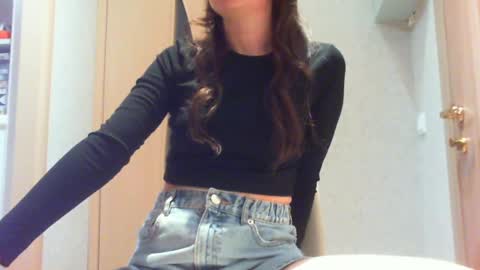 Hailey online show from 1, 12, 2024