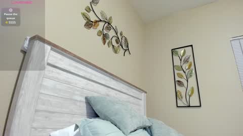 Snapshot of mommyfuckmilf_ chatting on 16, 1, 2025 Anny online show from 16, 1, 2025