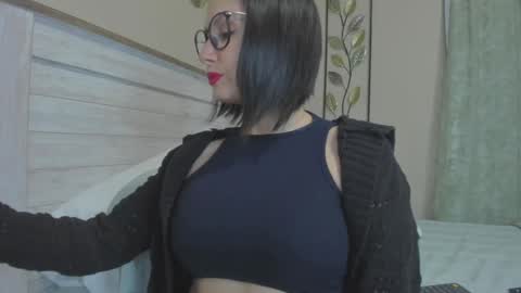 Snapshot of mommyfuckmilf_ chatting on 20, 2, 2025 Anny online show from 20, 2, 2025