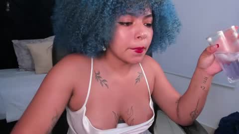 Snapshot of momo_ayasse chatting on 6, 6, 2026 Momo online show from 6, 6, 2026