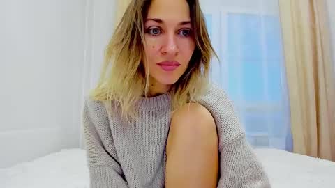 Mona online show from 9, 1, 2025