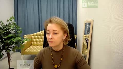 Snapshot of mona_w chatting on 13, 2, 2026 Mona online show from 13, 2, 2026