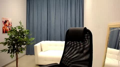 Mona online show from 27, 5, 2026