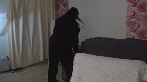 Snapshot of monasteel chatting on 28, 2, 2025 Monica online show from 28, 2, 2025